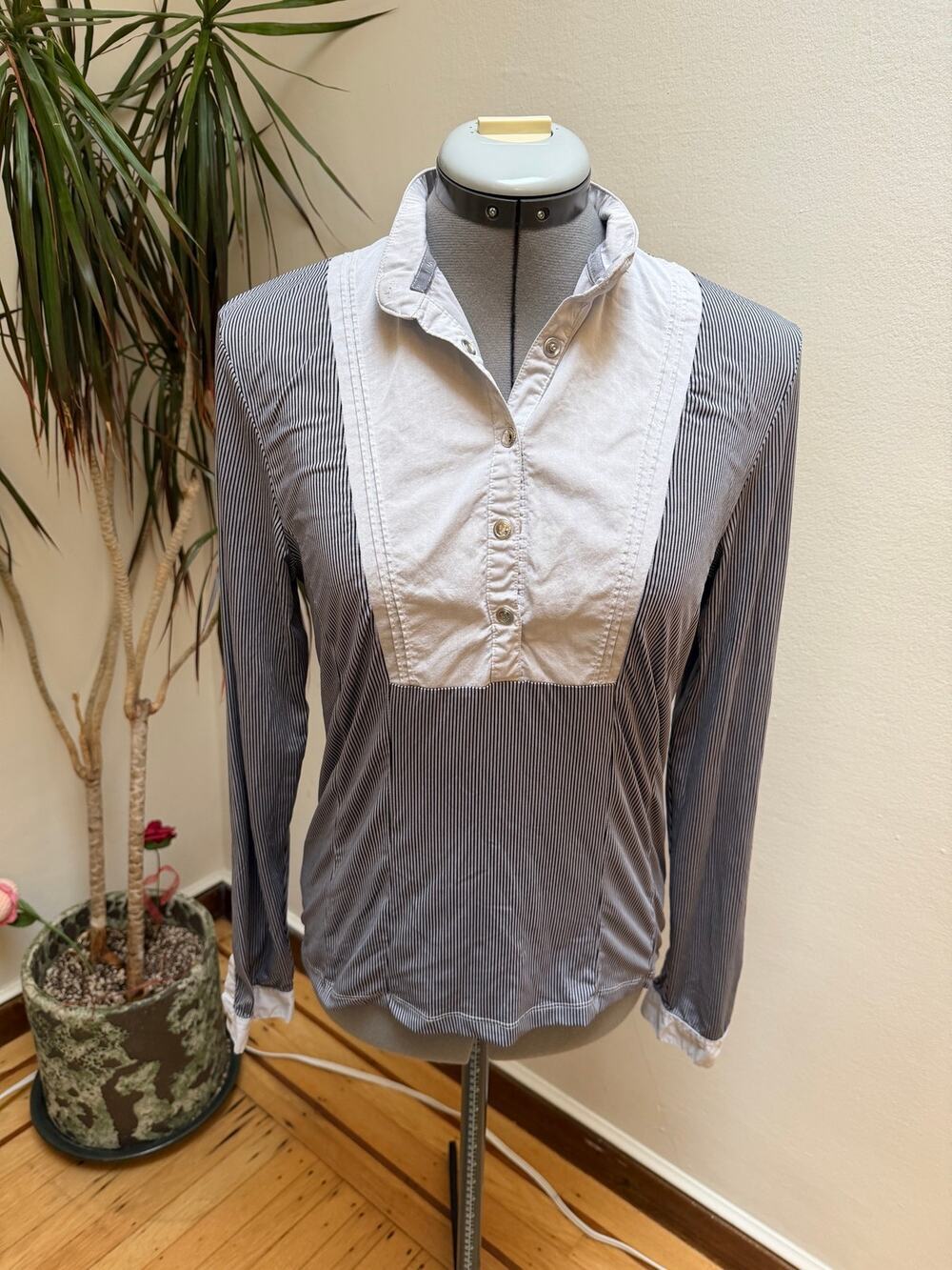 Harcour Equestrian Striped Show Shirt Bib Front Long Sleeve Gray White M